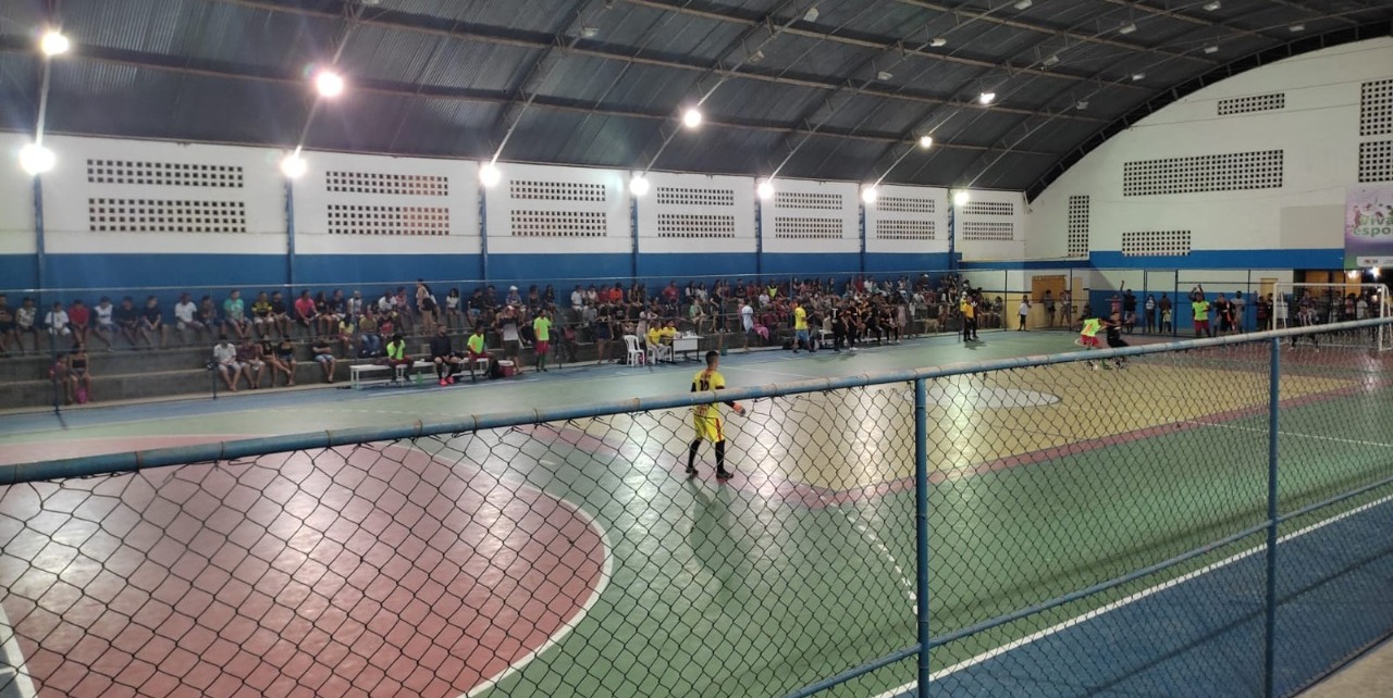Primeiro campeonato de futsal de bairros é realizado em Araci